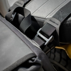 Borsa laterale Kriega Saddlebag Solo 18 nera Borsa laterale Kriega Saddlebag Solo 18 nera