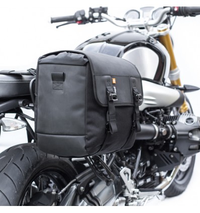 Borsa laterale Kriega Saddlebag Solo 18 nera Borsa laterale Kriega Saddlebag Solo 18 nera