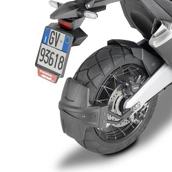 Parafango posteriore Givi RM02 per Honda X-ADV 750 e Forza 750 Parafango posteriore Givi RM02 per Honda X-ADV 750 e Forza 750