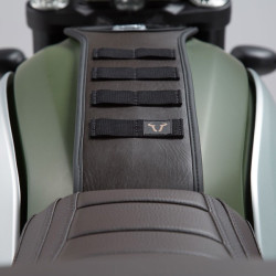 Tank strap SW-Motech linea Legend Gear per Ducati Scrambler 400 e 800 Tank strap SW-Motech linea Legend Gear per Ducati Scrambler 400 e 800