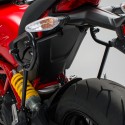 Telaio laterale SW-Motech per borsa Legend su Ducati Monster 797 Telaio laterale SW-Motech per borsa Legend su Ducati Monster 797