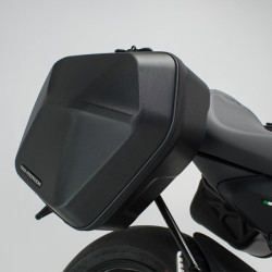 Telaio laterale SW-Motech per borsa Legend su Ducati Monster 797 Telaio laterale SW-Motech per borsa Legend su Ducati Monster 797
