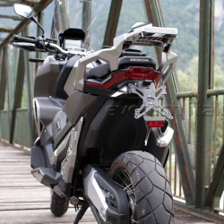 Portatarga regolabile Evotech per Honda X-ADV 750 Portatarga regolabile Evotech per Honda X-ADV 750