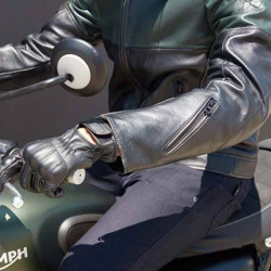 Giacca da moto in pelle Revit Nova Vintage nera e verde Giacca da moto in pelle Revit Nova Vintage nera e verde