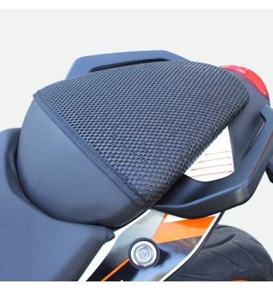 Rete antiscivolo passeggero Triboseat per sella KTM Duke 390 dal 2013 Rete antiscivolo passeggero Triboseat per sella KTM Duke 390 dal 2013