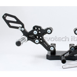 Pedane arretrate regolabili Evotech per Ducati 749 e 999 Pedane arretrate regolabili Evotech per Ducati 749 e 999