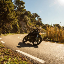 Casco Shoei EX-Zero monocolore nero lucido Casco Shoei EX-Zero monocolore nero lucido