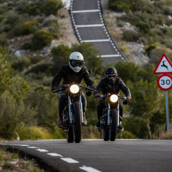 Casco Shoei EX-Zero monocolore grigio basalto Casco Shoei EX-Zero monocolore grigio basalto