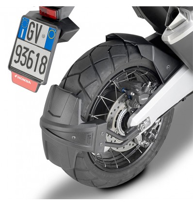 Parafango posteriore Givi RM02 su BMW G310 GS Parafango posteriore Givi RM02 su BMW G310 GS
