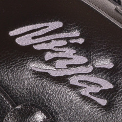 Copriserbatoio Bagster per Kawasaki Z650 Ninja dal 2017 in similpelle nero Copriserbatoio Bagster per Kawasaki Z650 Ninja dal 2017 in similpelle nero