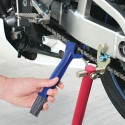 Spazzola pulisci catena Lampa per moto e bici Spazzola pulisci catena Lampa per moto e bici