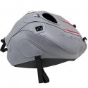Copriserbatoio Bagster per Triumph Street Triple 675R dal 2013 grigio, nero e rosso Copriserbatoio Bagster per Triumph Street Triple 675R dal 2013 grigio, nero e rosso
