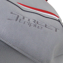 Copriserbatoio Bagster per Triumph Street Triple 675R dal 2013 grigio, nero e rosso Copriserbatoio Bagster per Triumph Street Triple 675R dal 2013 grigio, nero e rosso