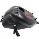 Copriserbatoio Bagster per Triumph Street Triple 675R dal 2013 nero e rosso Copriserbatoio Bagster per Triumph Street Triple 675R dal 2013 nero e rosso