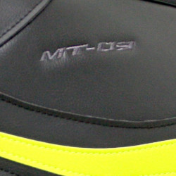 Copriserbatoio Bagster per Yamaha MT-03 dal 2016 nero, nero opaco e giallo Copriserbatoio Bagster per Yamaha MT-03 dal 2016 nero, nero opaco e giallo
