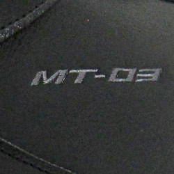 Copriserbatoio Bagster per Yamaha MT-03 dal 2016 nero e blu Copriserbatoio Bagster per Yamaha MT-03 dal 2016 nero e blu