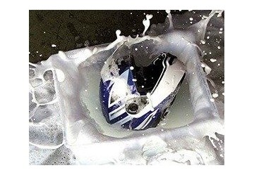Sanifichiamo il tuo casco! Sanifichiamo il tuo casco!