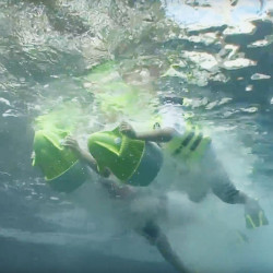 Sea scooter elettrico Yamaha Scout subacqueo fino a 3 mt