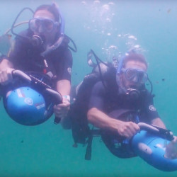 Sea scooter elettrico Yamaha RDS250 subacqueo fino a 30 mt