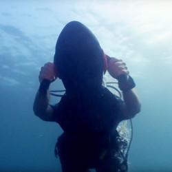 Sea scooter elettrico Yamaha RDS300 subacqueo fino a 40 mt