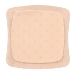 MEDICAZIONE STERILE IN SCHIUMA POLIURETANO IDROCELLULARE AQUACEL AG FOAM ADESIVA 8X8 CM 10 PEZZI