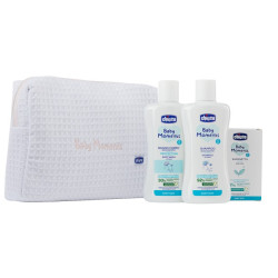 CHICCO BABY MOMENTS BEAUTY BAG W ZIP ROSA BAGNOSCHIUMA PELLI DELICATE 200 ML + SHAMPOO PELLI DELICATE 200 ML + SAPONE SOLIDO PEL
