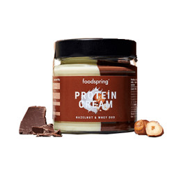 Barattolo da 200 grammi di Foodspring crema proteica DUO gusto nocciola senza olio di palma