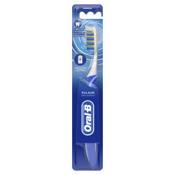 Oral-B Pro-Expert Pulsar Spazzolino 35mm Medio